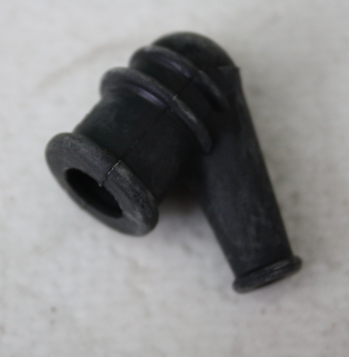 Echo : Zündkerzenkappe HC-341ES/CS-450/DH2200ST/SHR-170SI (16-A427-000013)