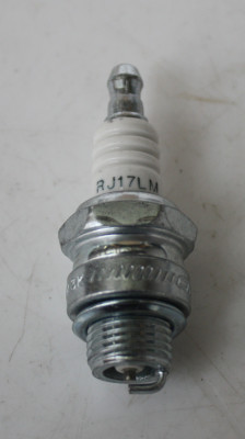 Tecumseh : Ersatzteil 33636-TEE Spark Plug