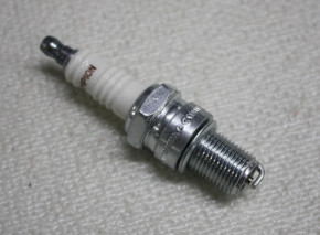 Tecumseh : Ersatzteil 34645-TEE Spark Plug